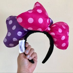 Park exclusive Minnie Mouse double bow headband